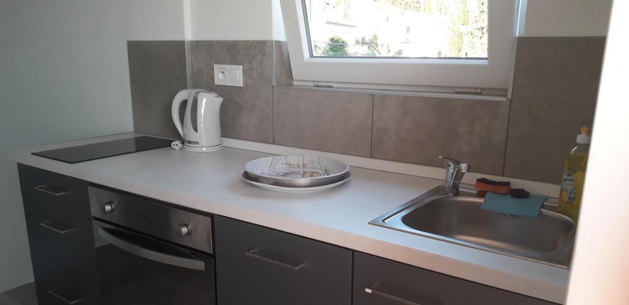 Vila Zdenka Apartmants Crikvenica Exterior photo